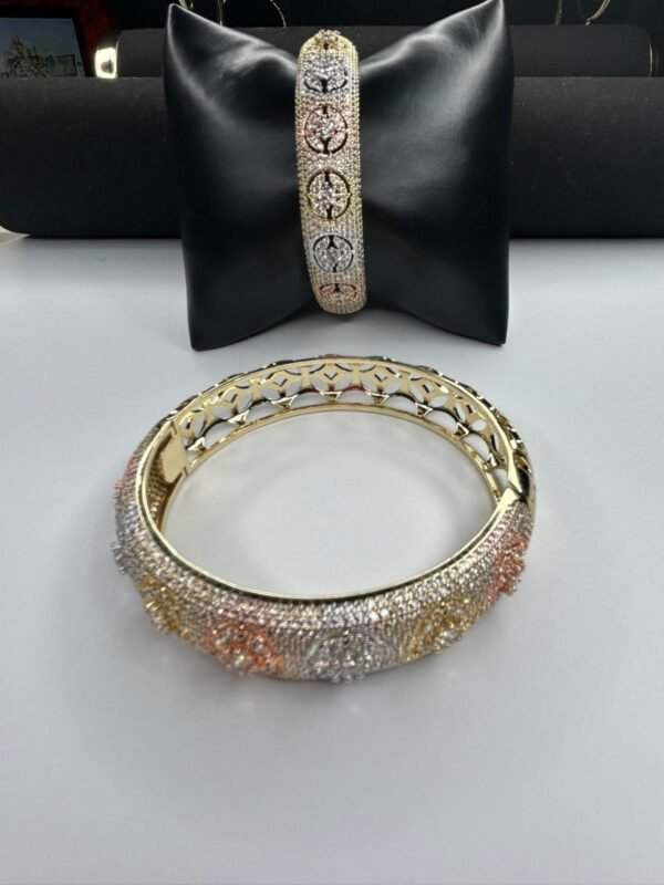 3 tone bold Bangle